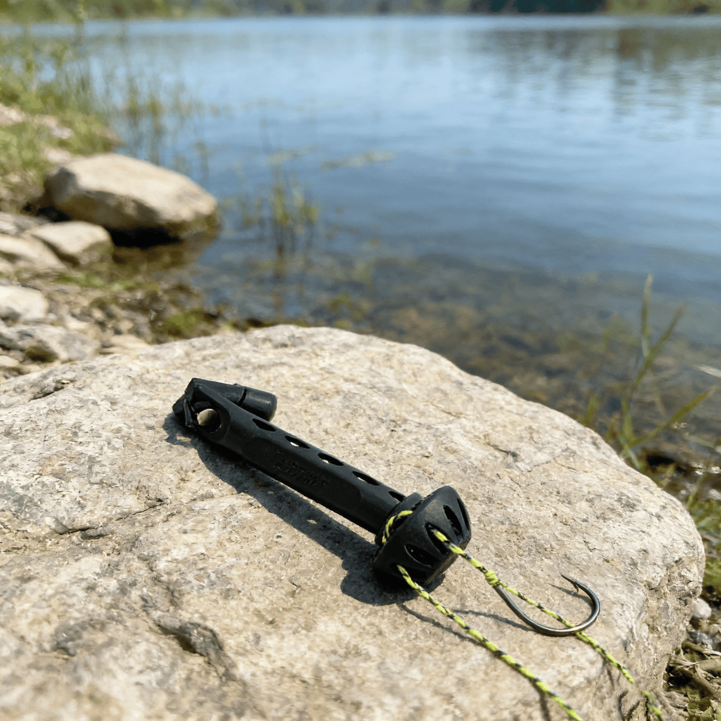 🔥Last Day 49% OFF🎣Fly Roost Magnetic Fly Threader