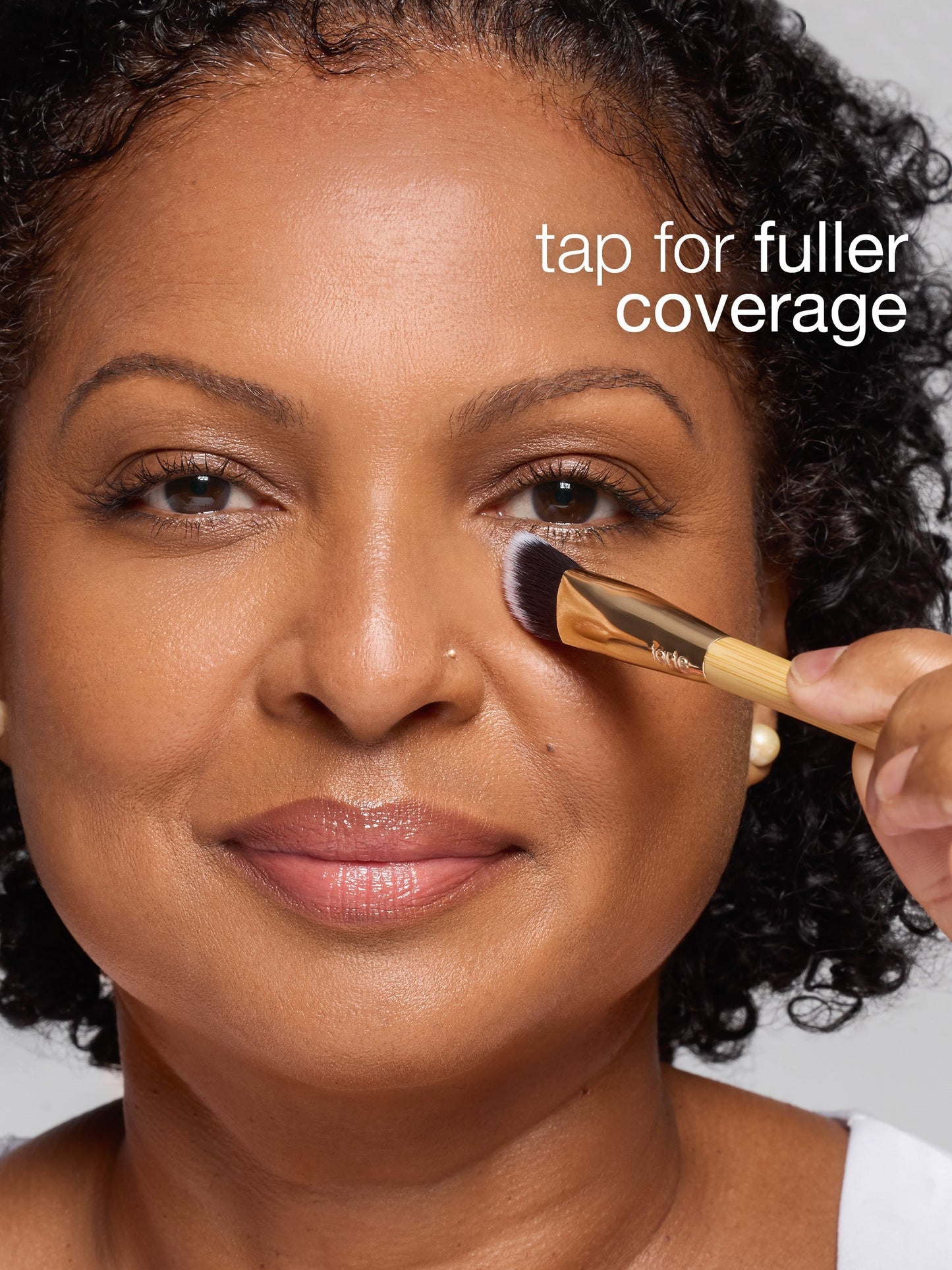 Dark Circle Care CC Corrector & Brush Duo